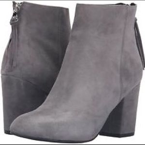 Steve Madden Cynthia boots. NEVER WORN.